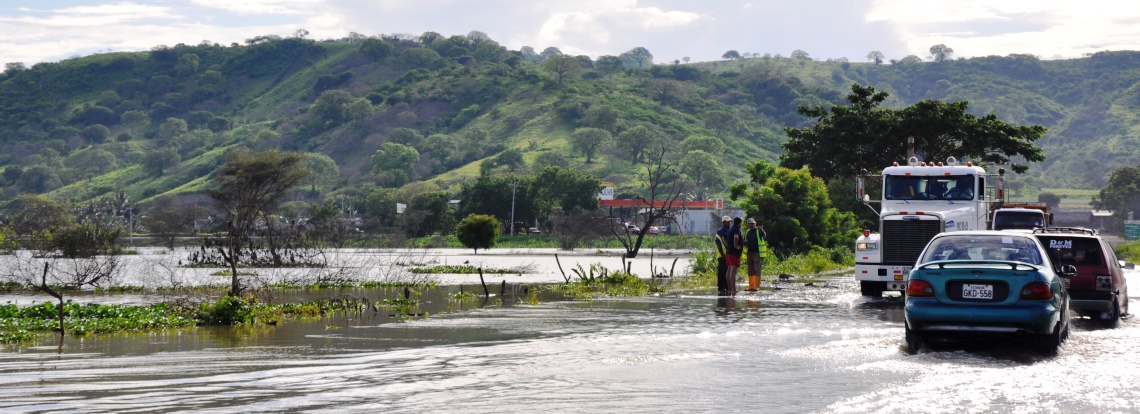 ACD consulting fue comisionada por el Centro Ecuatoriano de Derecho Ambiental (CEDA) para elaborar el Informe sobre el estado y calidad de las políticas públicas sobre cambio climático y desarrollo en Ecuador, en el año 2012. Esta es una iniciativa conjunta de la Plataforma Climática Latinoamericana y Fundación Futuro Latinoamericano (FFLA).  A continuación presentamos el resumen ejecutivo del estudio: […]